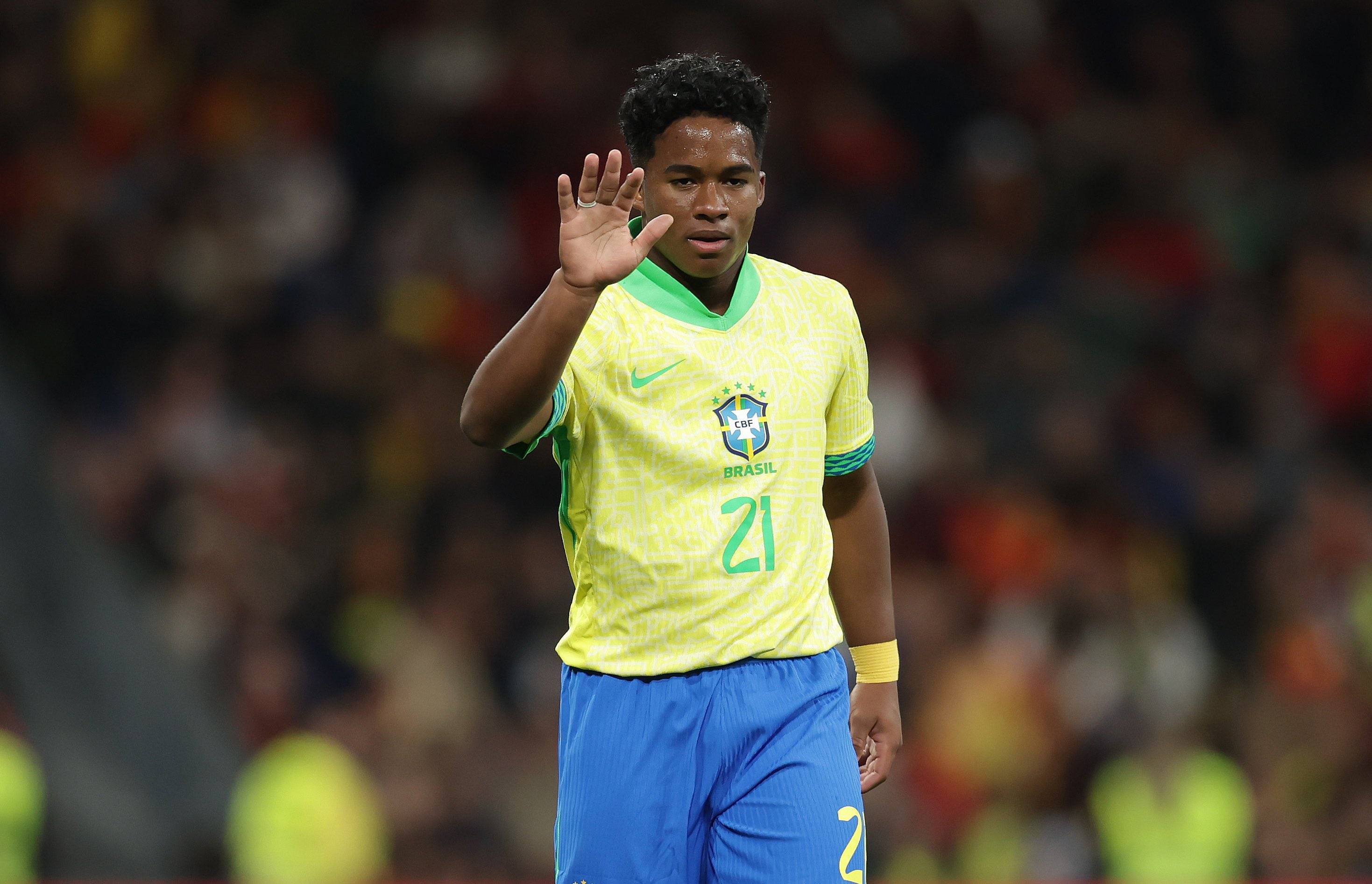 巴西球星因伤缺席国家队比赛，或影响世界杯表现