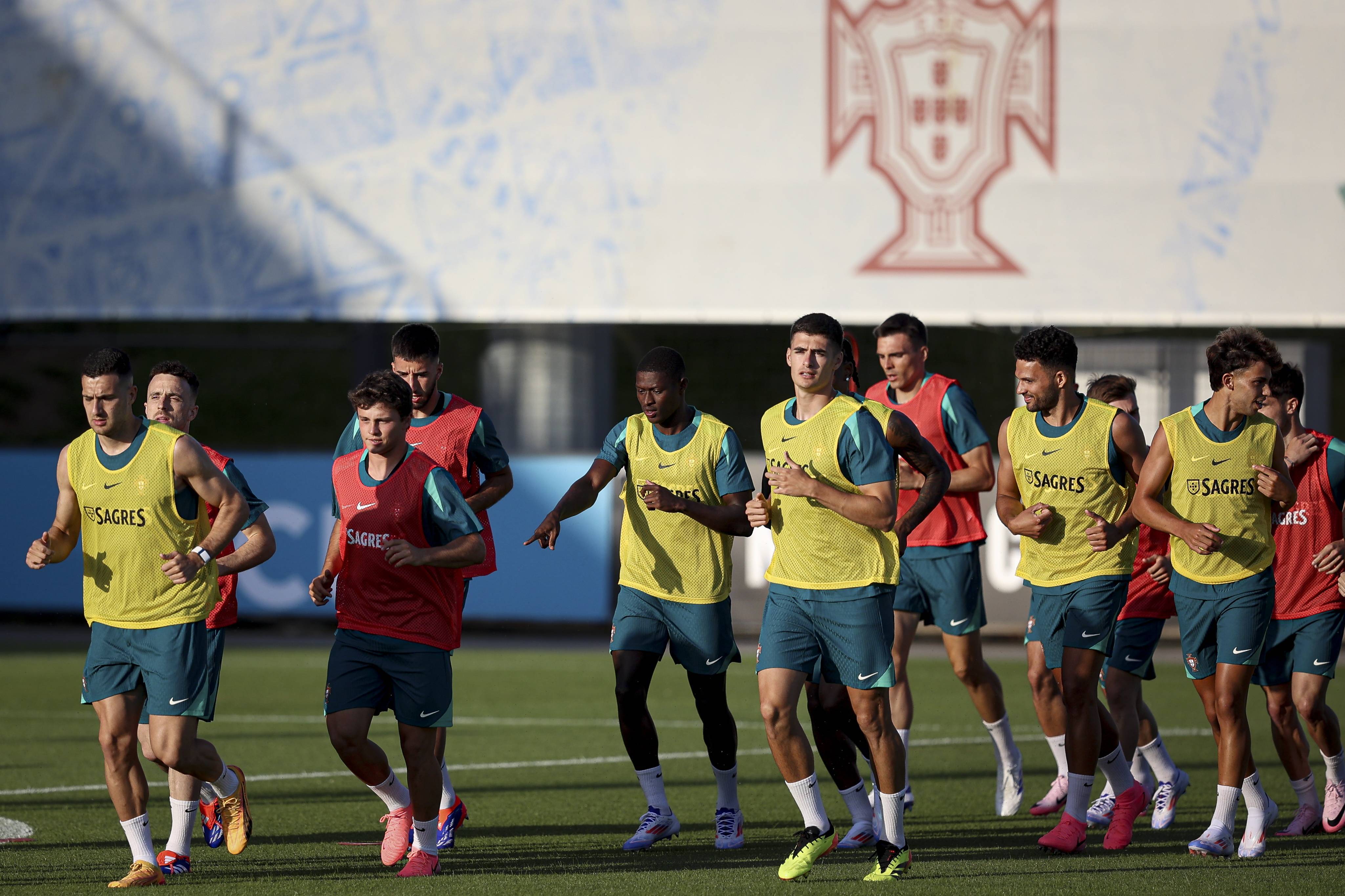 葡萄牙球员在国际赛场上展现出色