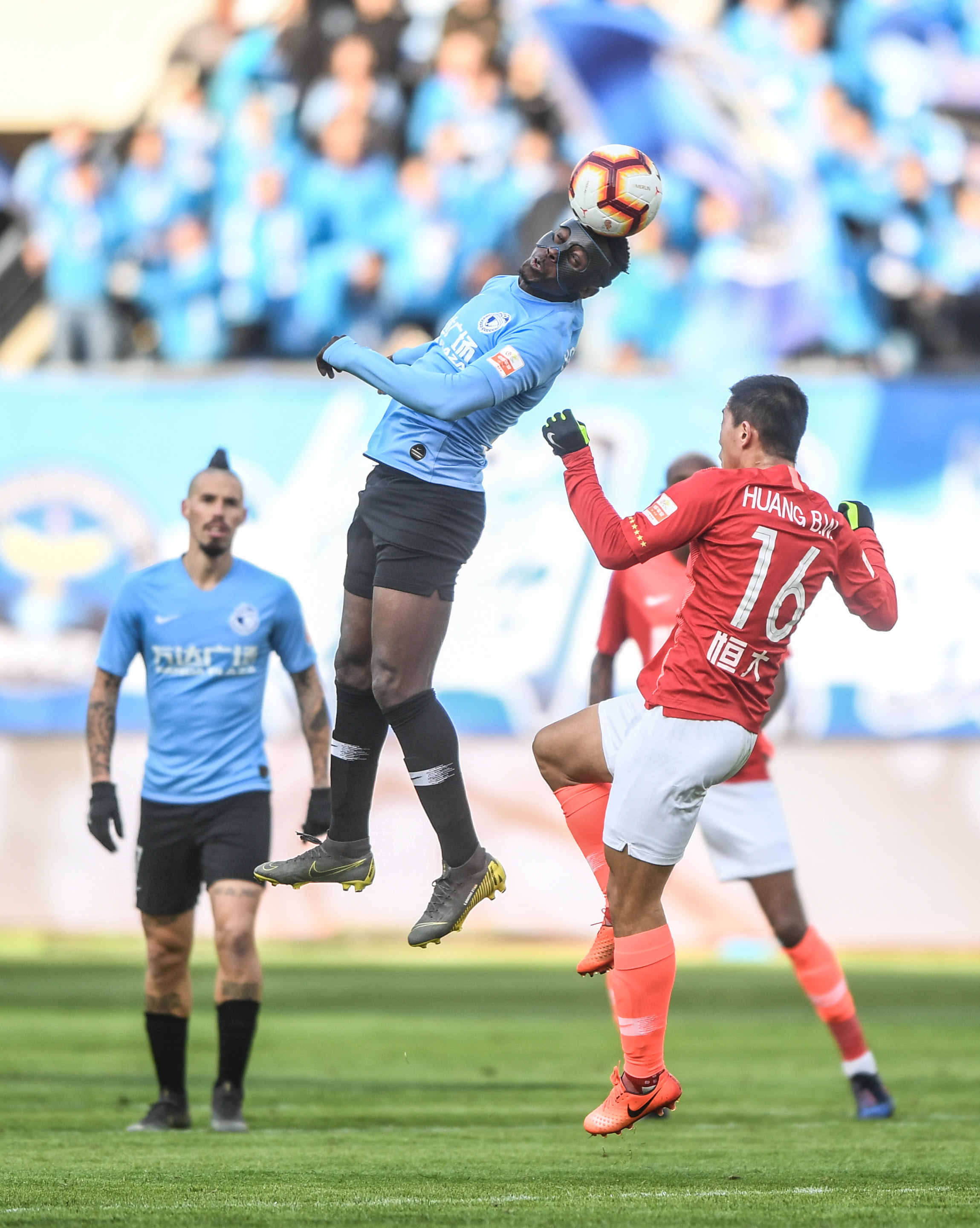 大连一方备战迎战浦和红钻，势不可挡的简单介绍