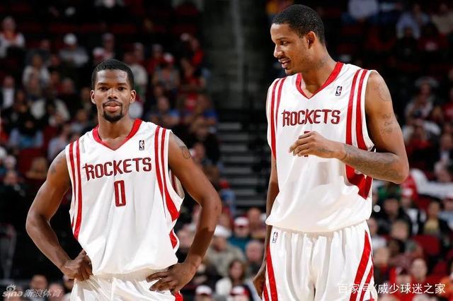 老将经验发挥关键作用，引领球队胜利