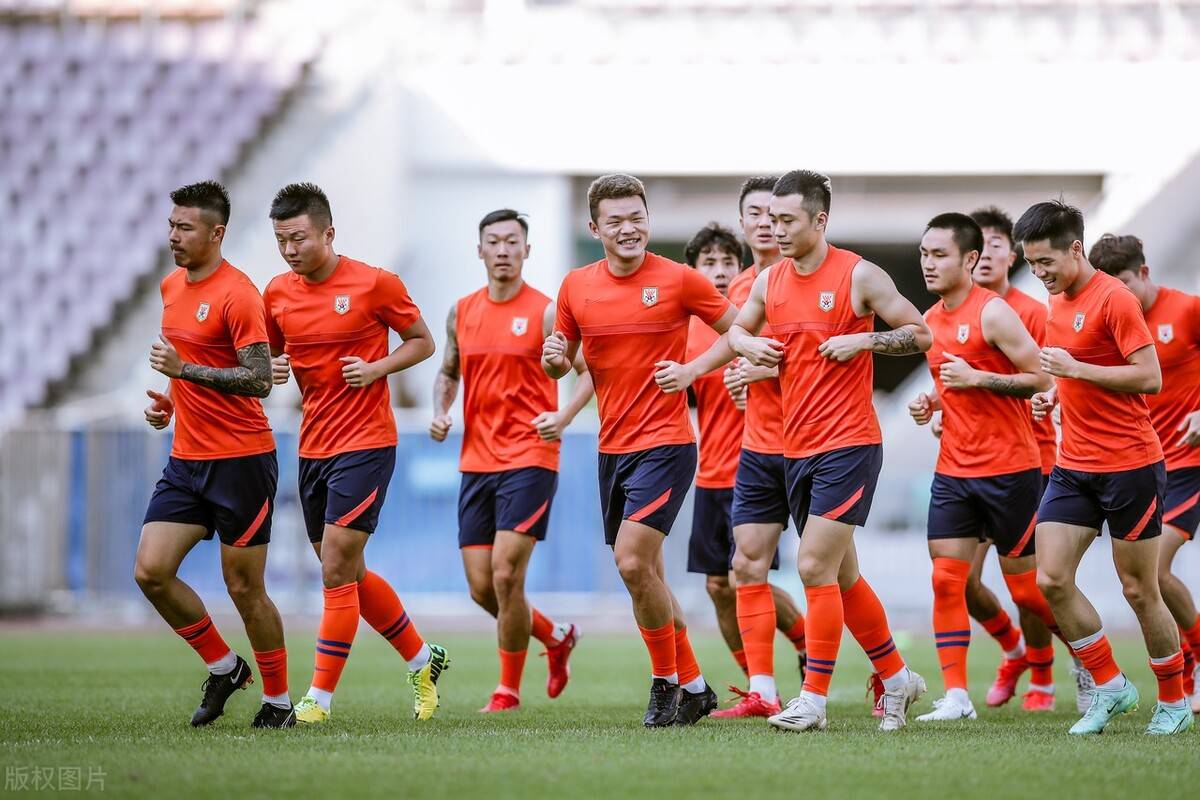 猛龙队新内线施贝明受到球迷热捧，球队未来可期