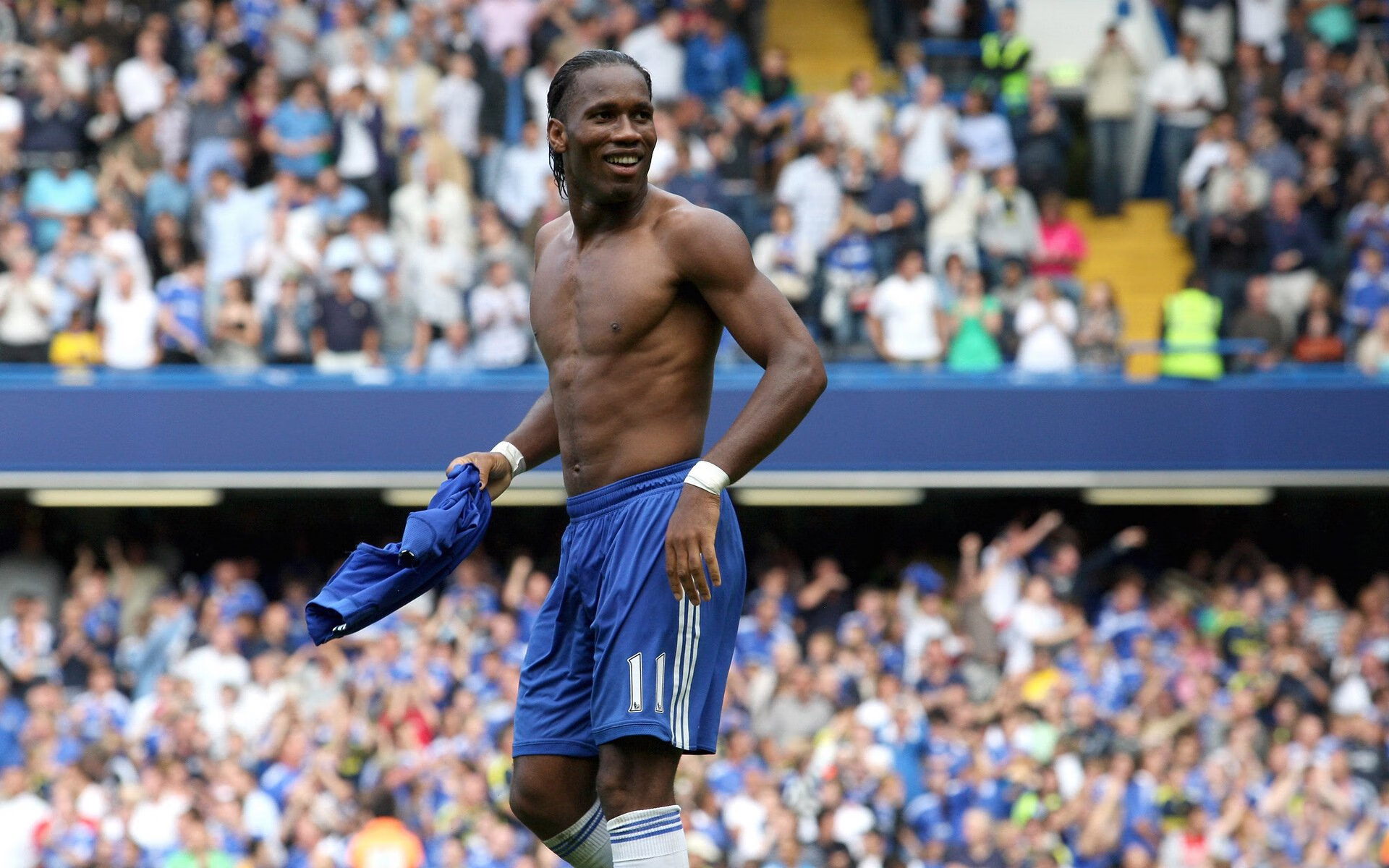 穆雷重返赛场，锐不可当首场状态出色，篮网观众沸腾！赛场气氛高涨